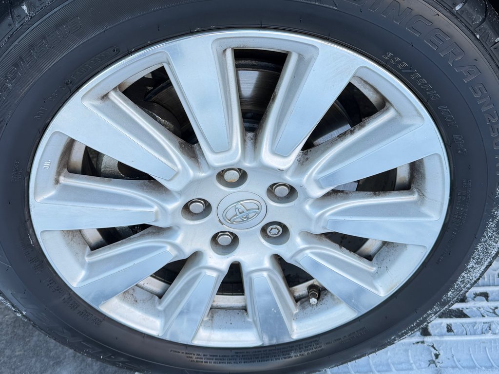 Toyota Sienna LIMITED FWD / LA TOTALE ! / INSPECTÉ SÉCURITAIRE / 2017 à Thetford Mines, Québec - 16 - w1024h768px