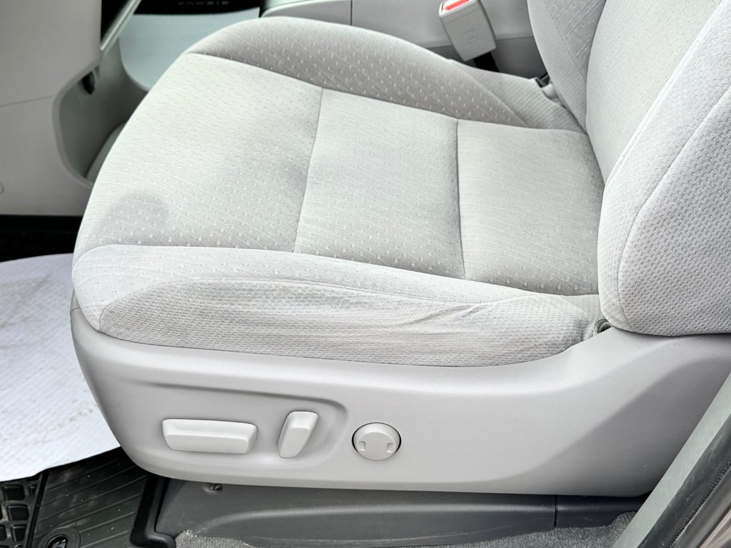 Toyota Sienna LE AWD /  INSPECTÉ / 7 PASSAGERS / PRÊTE POUR L’AVENTURE 2020 à Thetford Mines, Québec - 28 - w1024h768px