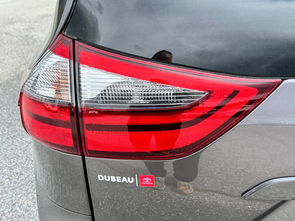 Toyota Sienna LE AWD /  INSPECTÉ / 7 PASSAGERS / PRÊTE POUR L’AVENTURE 2020 à Thetford Mines, Québec - 20 - w1024h768px
