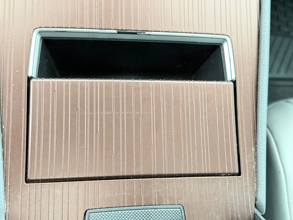 Toyota Sienna XLE AWD / HYBRIDE / AUBAINE A SAISIR !! / 2021 à Thetford Mines, Québec - 49 - w1024h768px