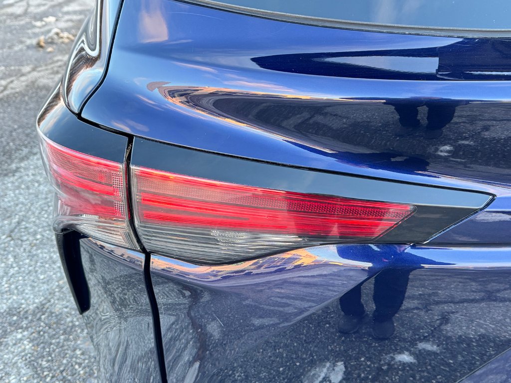 Toyota Sienna XLE AWD / HYBRIDE / AUBAINE A SAISIR !! / 2021 à Thetford Mines, Québec - 22 - w1024h768px