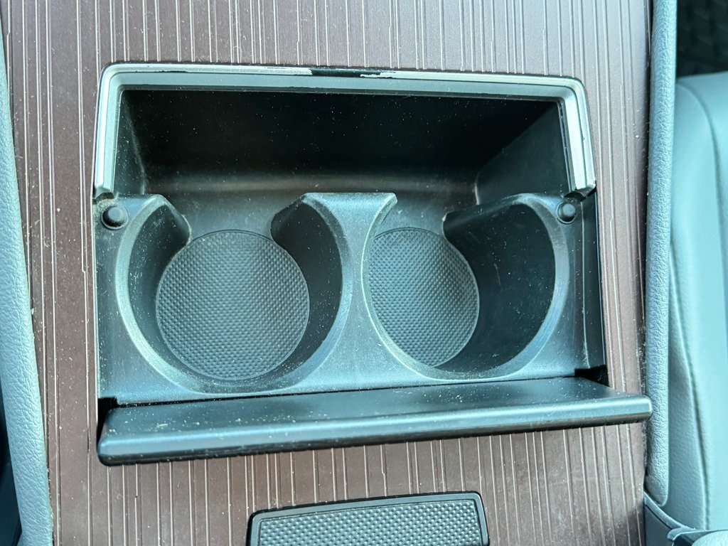 Toyota Sienna XLE AWD / HYBRIDE / AUBAINE A SAISIR !! / 2021 à Thetford Mines, Québec - 50 - w1024h768px