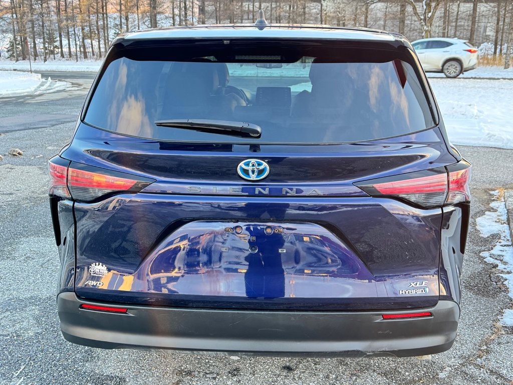 Toyota Sienna XLE AWD / HYBRIDE / AUBAINE A SAISIR !! / 2021 à Thetford Mines, Québec - 5 - w1024h768px