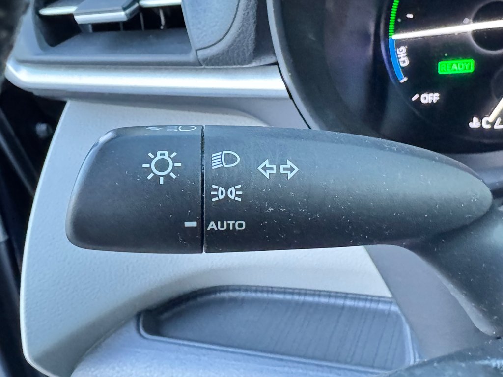 Toyota Sienna XLE AWD / HYBRIDE / AUBAINE A SAISIR !! / 2021 à Thetford Mines, Québec - 38 - w1024h768px