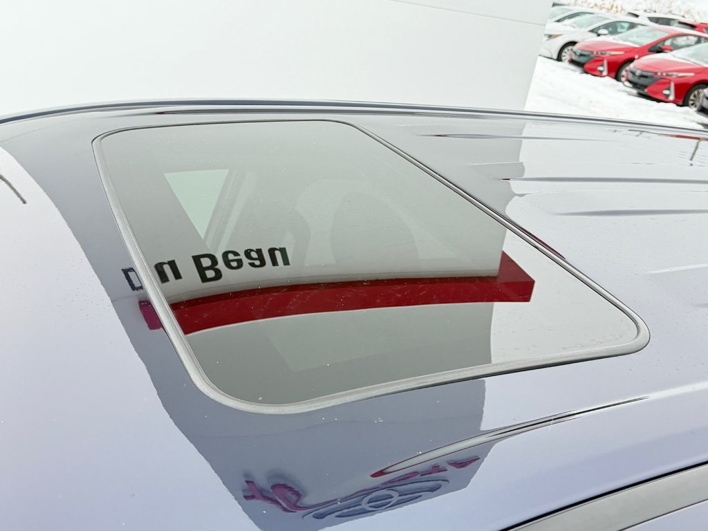 Toyota Sienna XLE AWD / HYBRIDE / AUBAINE A SAISIR !! / 2021 à Thetford Mines, Québec - 17 - w1024h768px