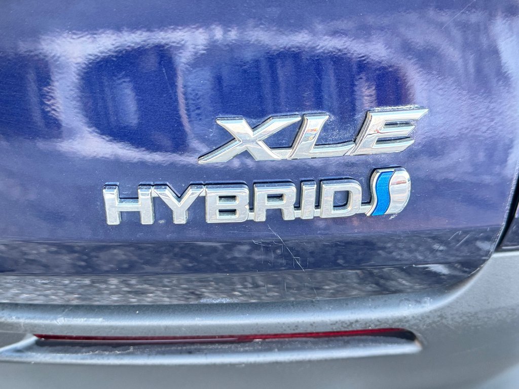 Toyota Sienna XLE AWD / HYBRIDE / AUBAINE A SAISIR !! / 2021 à Thetford Mines, Québec - 24 - w1024h768px