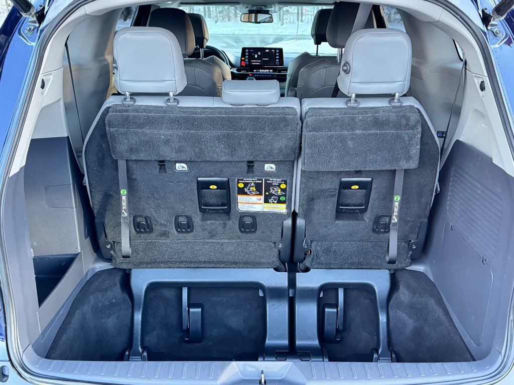 Toyota Sienna XLE AWD / HYBRIDE / AUBAINE A SAISIR !! / 2021 à Thetford Mines, Québec - 60 - w1024h768px