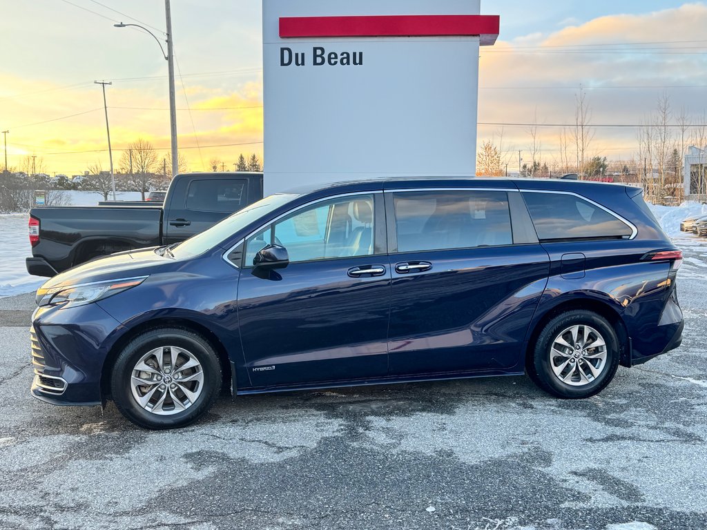 Toyota Sienna XLE AWD / HYBRIDE / AUBAINE A SAISIR !! / 2021 à Thetford Mines, Québec - 7 - w1024h768px
