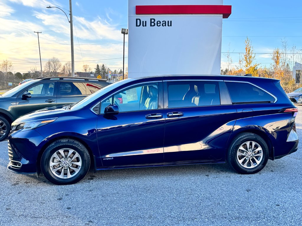 Toyota Sienna XLE AWD / HYBRIDE / AUBAINE A SAISIR !! / 2021 à Thetford Mines, Québec - 8 - w1024h768px