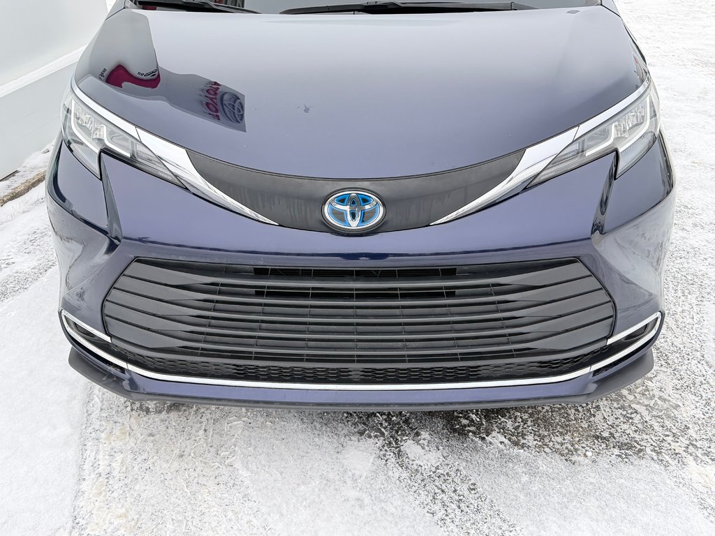 Toyota Sienna XLE AWD / HYBRIDE / AUBAINE A SAISIR !! / 2021 à Thetford Mines, Québec - 12 - w1024h768px