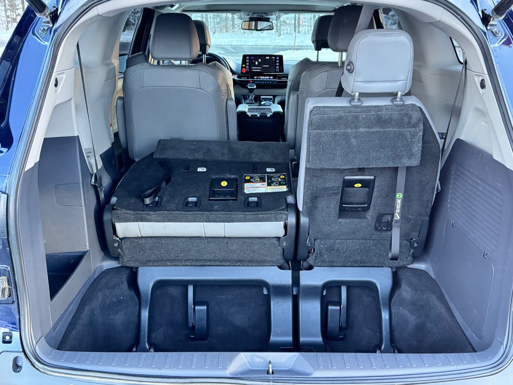 Toyota Sienna XLE AWD / HYBRIDE / AUBAINE A SAISIR !! / 2021 à Thetford Mines, Québec - 61 - w1024h768px