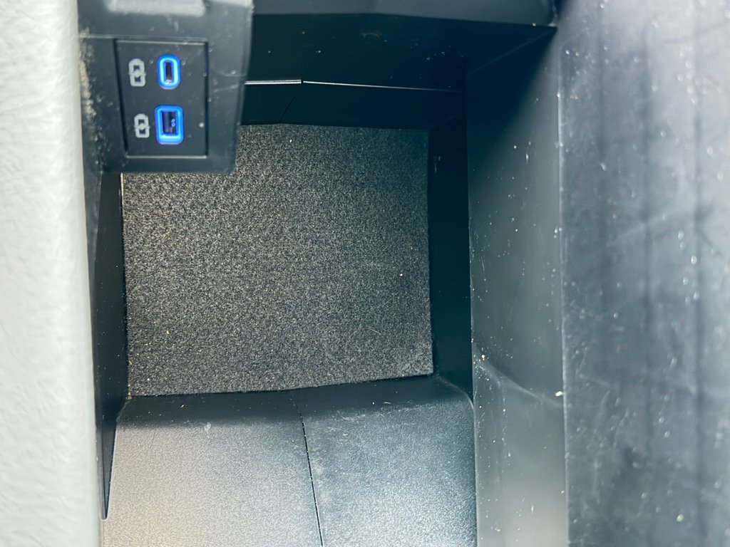 Toyota Sienna XLE AWD / HYBRIDE / AUBAINE A SAISIR !! / 2021 à Thetford Mines, Québec - 52 - w1024h768px