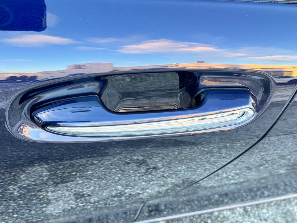 Toyota Sienna XLE AWD / HYBRIDE / AUBAINE A SAISIR !! / 2021 à Thetford Mines, Québec - 19 - w1024h768px