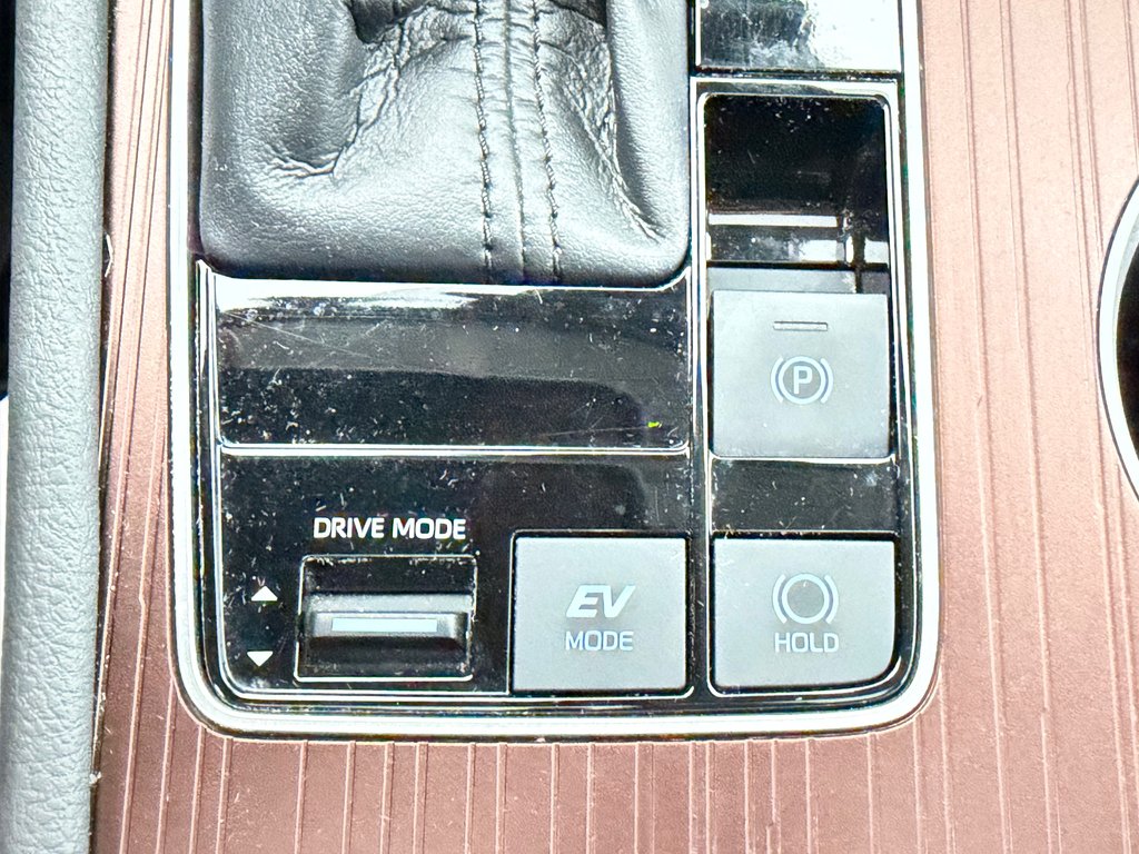 Toyota Sienna XLE AWD / HYBRIDE / AUBAINE A SAISIR !! / 2021 à Thetford Mines, Québec - 46 - w1024h768px