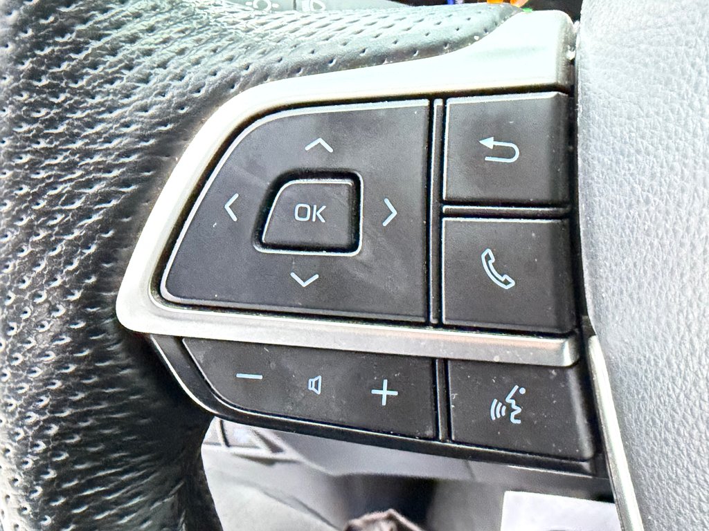 Toyota Sienna XLE AWD / HYBRIDE / AUBAINE A SAISIR !! / 2021 à Thetford Mines, Québec - 37 - w1024h768px