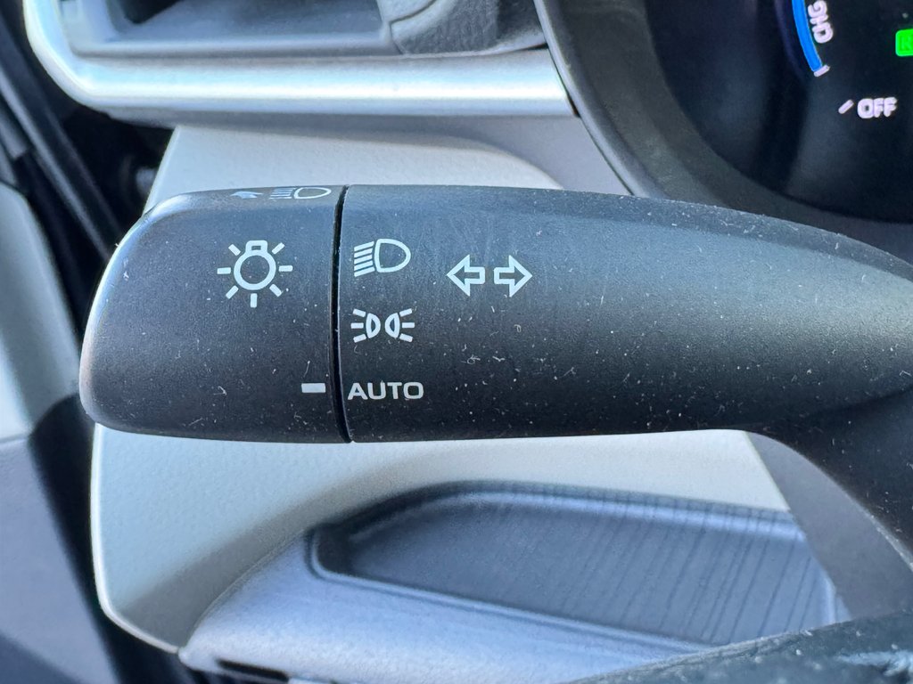 Toyota Sienna XLE AWD / HYBRIDE / AUBAINE A SAISIR !! / 2021 à Thetford Mines, Québec - 39 - w1024h768px