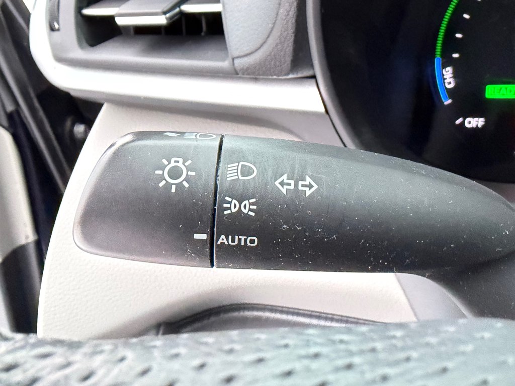 Toyota Sienna XLE AWD / HYBRIDE / AUBAINE A SAISIR !! / 2021 à Thetford Mines, Québec - 38 - w1024h768px