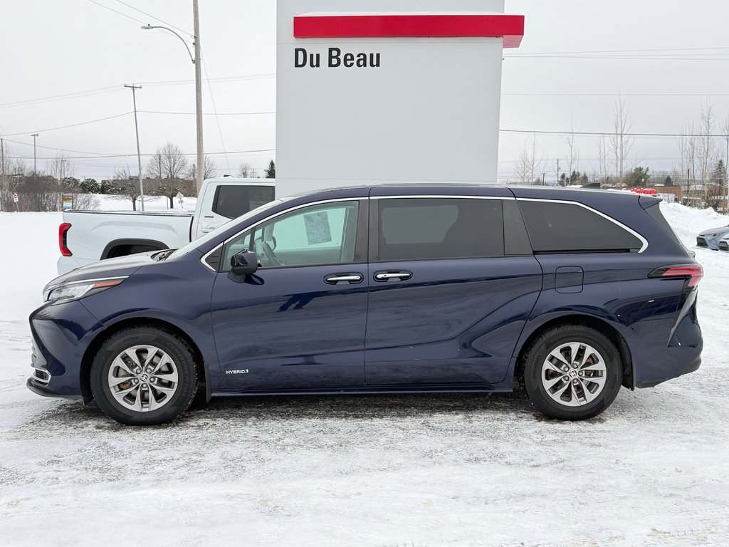 Toyota Sienna XLE AWD / HYBRIDE / AUBAINE A SAISIR !! / 2021 à Thetford Mines, Québec - 7 - w1024h768px