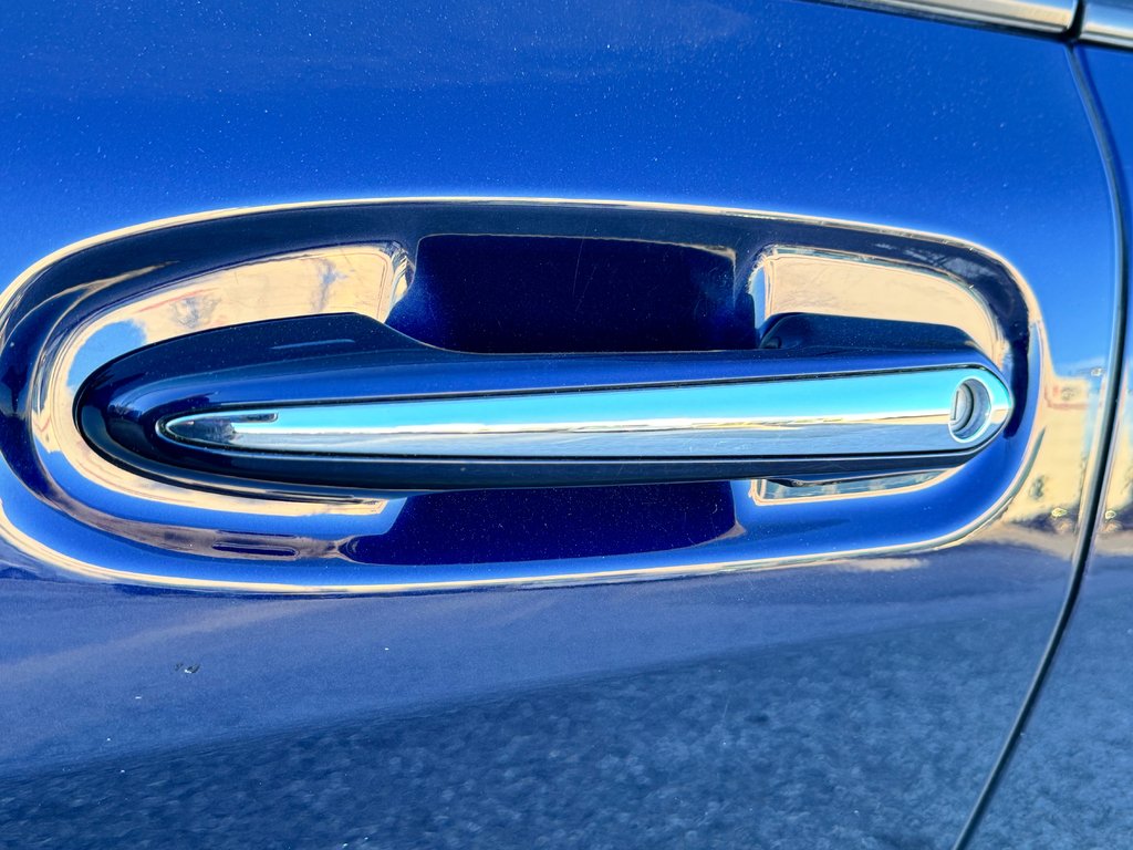 Toyota Sienna XLE AWD / HYBRIDE / AUBAINE A SAISIR !! / 2021 à Thetford Mines, Québec - 21 - w1024h768px