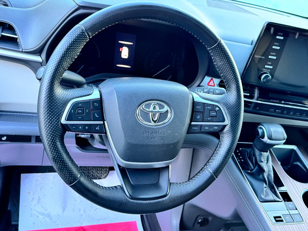 Toyota Sienna XLE AWD / HYBRIDE / AUBAINE A SAISIR !! / 2021 à Thetford Mines, Québec - 35 - w1024h768px