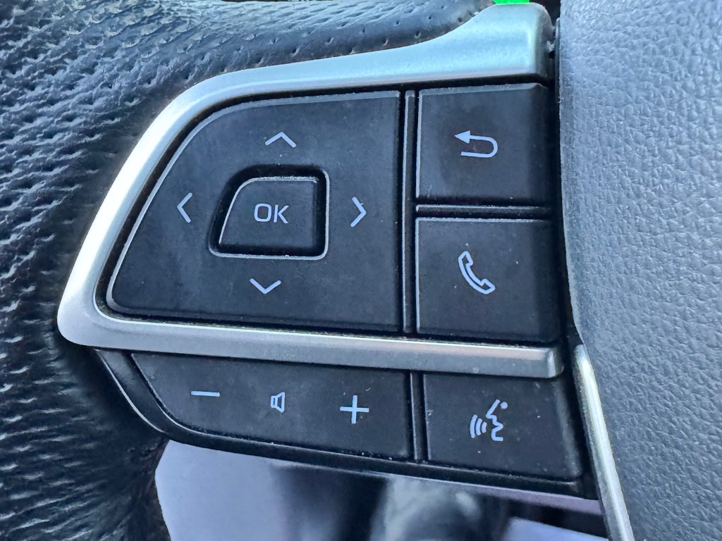 Toyota Sienna XLE AWD / HYBRIDE / AUBAINE A SAISIR !! / 2021 à Thetford Mines, Québec - 37 - w1024h768px