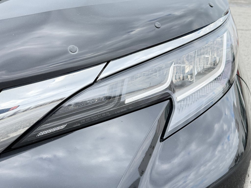 Toyota Sienna LE AWD / TRÈS RARE AWD / ULTRA ÉCONOMIQUE / 2022 à Thetford Mines, Québec - 10 - w1024h768px