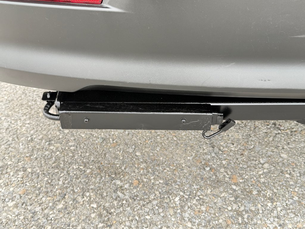 Toyota Sienna LE AWD / TRÈS RARE AWD / ULTRA ÉCONOMIQUE / 2022 à Thetford Mines, Québec - 23 - w1024h768px