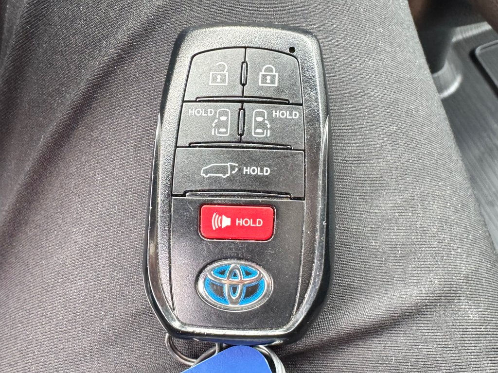 2023 Toyota Sienna XSE FWD / 47.500KM SEULEMENT / 7 PLACES / ULTRA ÉCONOMIQUE / in Thetford Mines, Quebec - 60 - w1024h768px