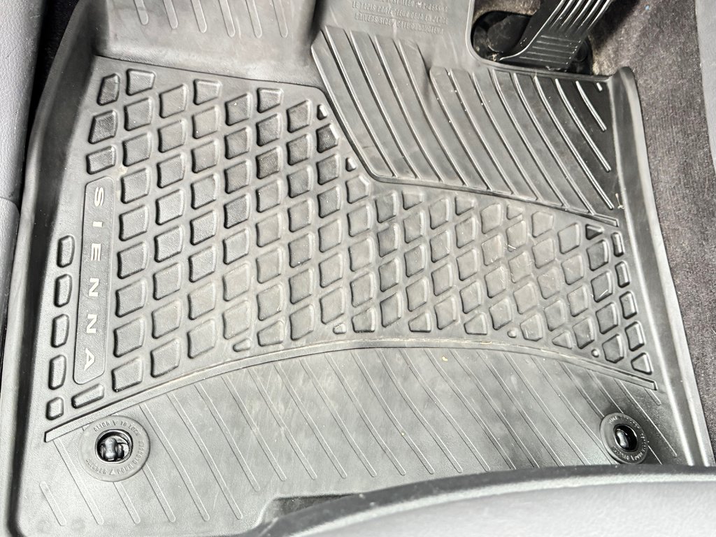 2023 Toyota Sienna XSE FWD / 47.500KM SEULEMENT / 7 PLACES / ULTRA ÉCONOMIQUE / in Thetford Mines, Quebec - 39 - w1024h768px