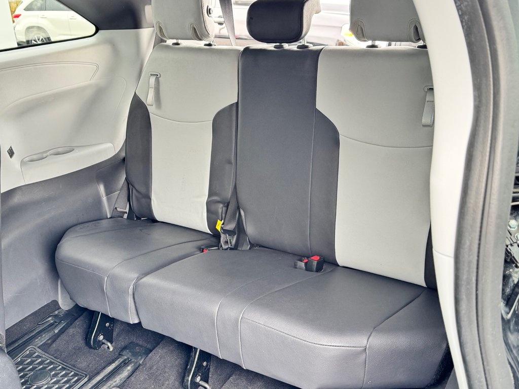 2023 Toyota Sienna XSE FWD / 47.500KM SEULEMENT / 7 PLACES / ULTRA ÉCONOMIQUE / in Thetford Mines, Quebec - 63 - w1024h768px