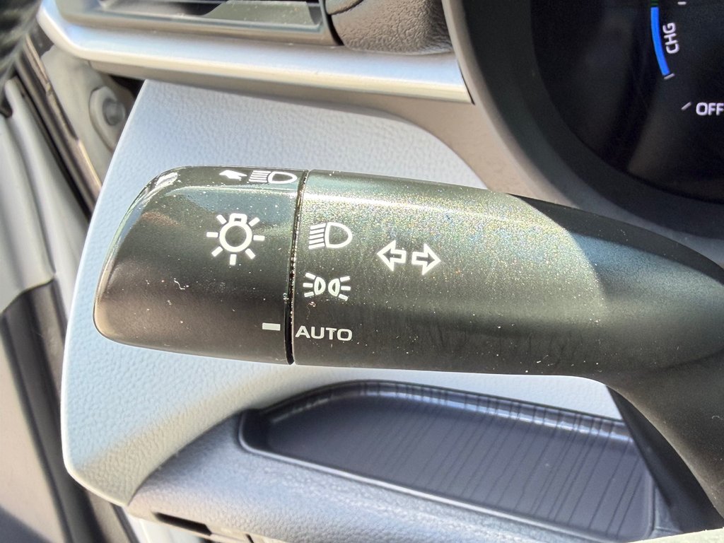 Toyota Sienna XSE AWD / COMME NEUVE !!! TRÈS ÉCONOMIQUE / 2023 à Thetford Mines, Québec - 40 - w1024h768px