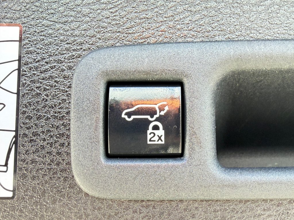 Toyota Sienna XSE AWD / COMME NEUVE !!! TRÈS ÉCONOMIQUE / 2023 à Thetford Mines, Québec - 69 - w1024h768px