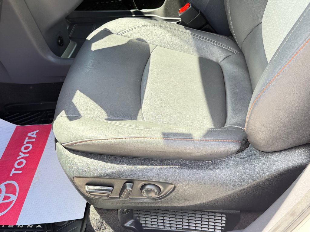 Toyota Sienna XSE AWD / COMME NEUVE !!! TRÈS ÉCONOMIQUE / 2023 à Thetford Mines, Québec - 34 - w1024h768px