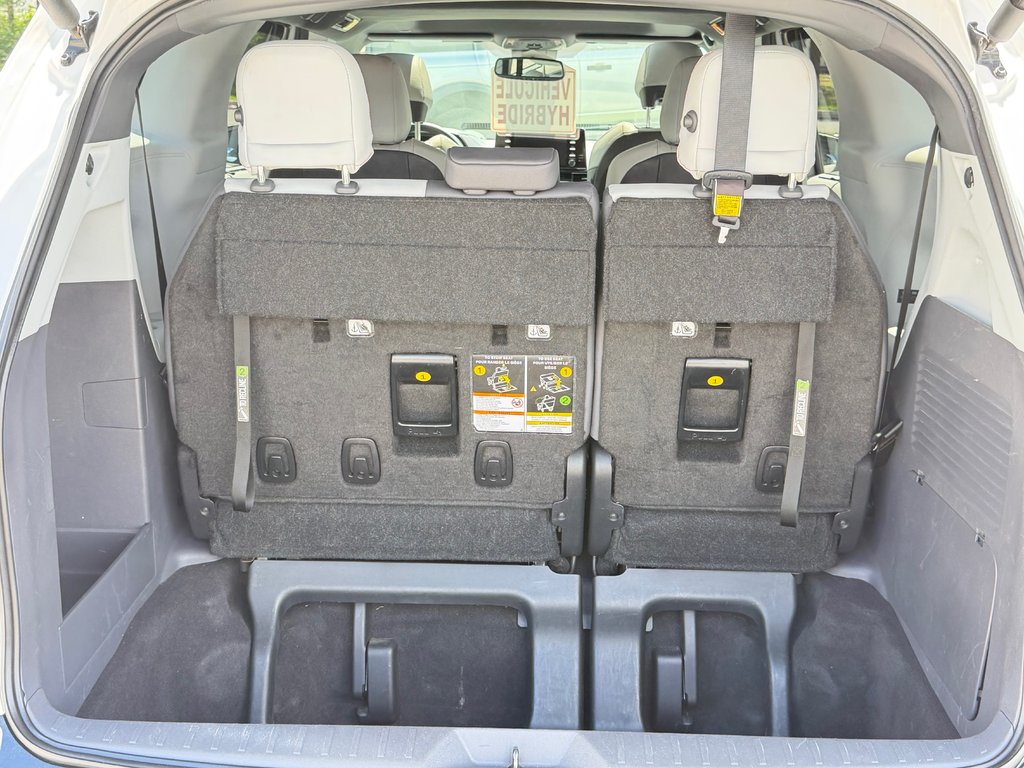 Toyota Sienna XSE AWD / COMME NEUVE !!! TRÈS ÉCONOMIQUE / 2023 à Thetford Mines, Québec - 65 - w1024h768px