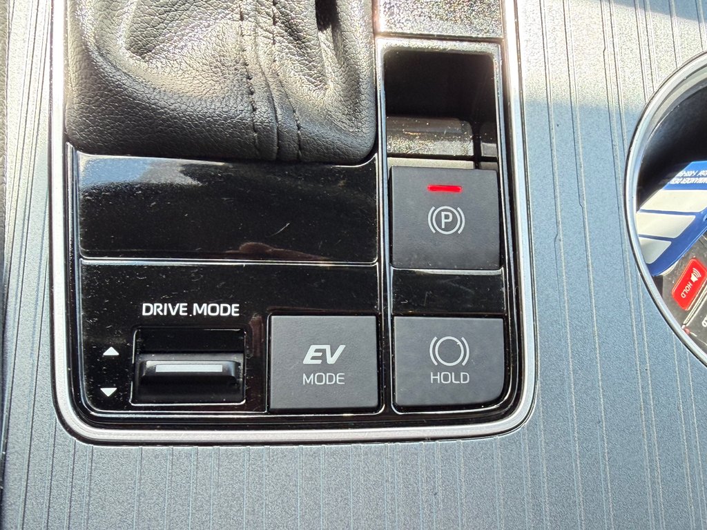 Toyota Sienna XSE AWD / COMME NEUVE !!! TRÈS ÉCONOMIQUE / 2023 à Thetford Mines, Québec - 50 - w1024h768px