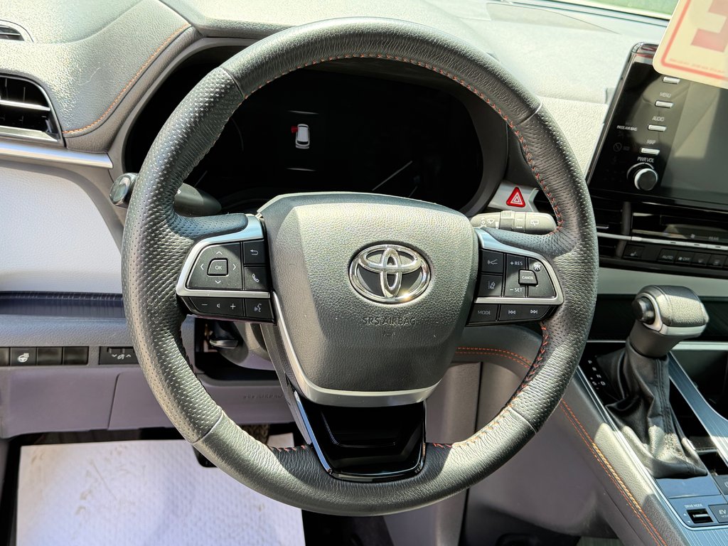 Toyota Sienna XSE AWD / COMME NEUVE !!! TRÈS ÉCONOMIQUE / 2023 à Thetford Mines, Québec - 38 - w1024h768px