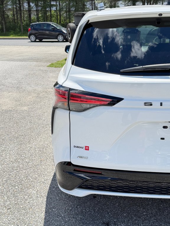 Toyota Sienna XSE AWD / COMME NEUVE !!! TRÈS ÉCONOMIQUE / 2023 à Thetford Mines, Québec - 24 - w1024h768px