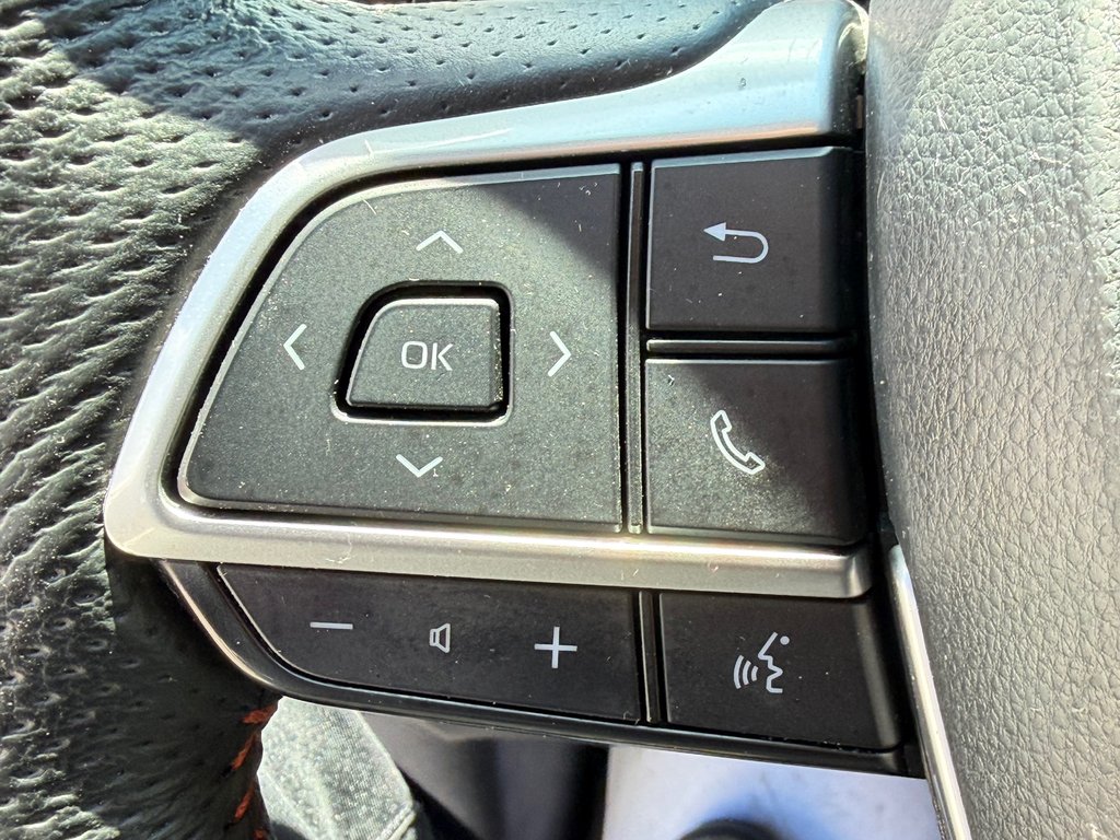 Toyota Sienna XSE AWD / COMME NEUVE !!! TRÈS ÉCONOMIQUE / 2023 à Thetford Mines, Québec - 39 - w1024h768px