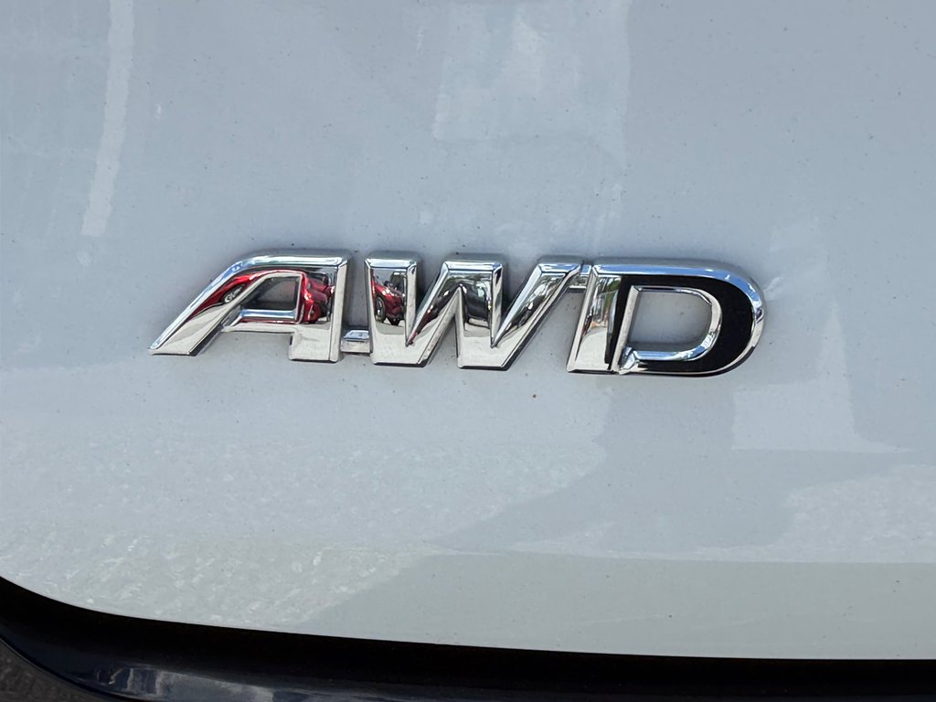 Toyota Sienna XSE AWD / COMME NEUVE !!! TRÈS ÉCONOMIQUE / 2023 à Thetford Mines, Québec - 28 - w1024h768px