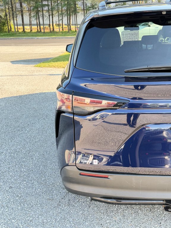 2024 Toyota Sienna XLE FWD / 8 PLACES / PEA 23-05-29=120KM / in Thetford Mines, Quebec - 21 - w1024h768px
