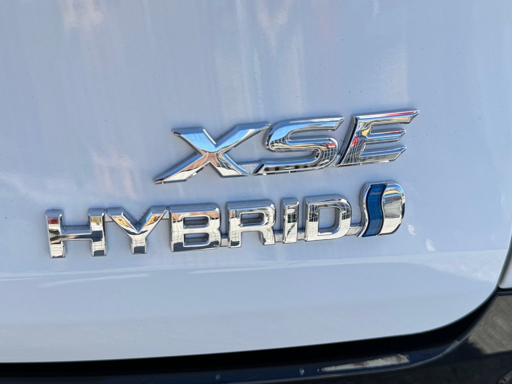 Toyota Sienna XSE AWD *TECHNO* TRÈS RARE / PAS VU L'HIVER / 2024 à Thetford Mines, Québec - 28 - w1024h768px