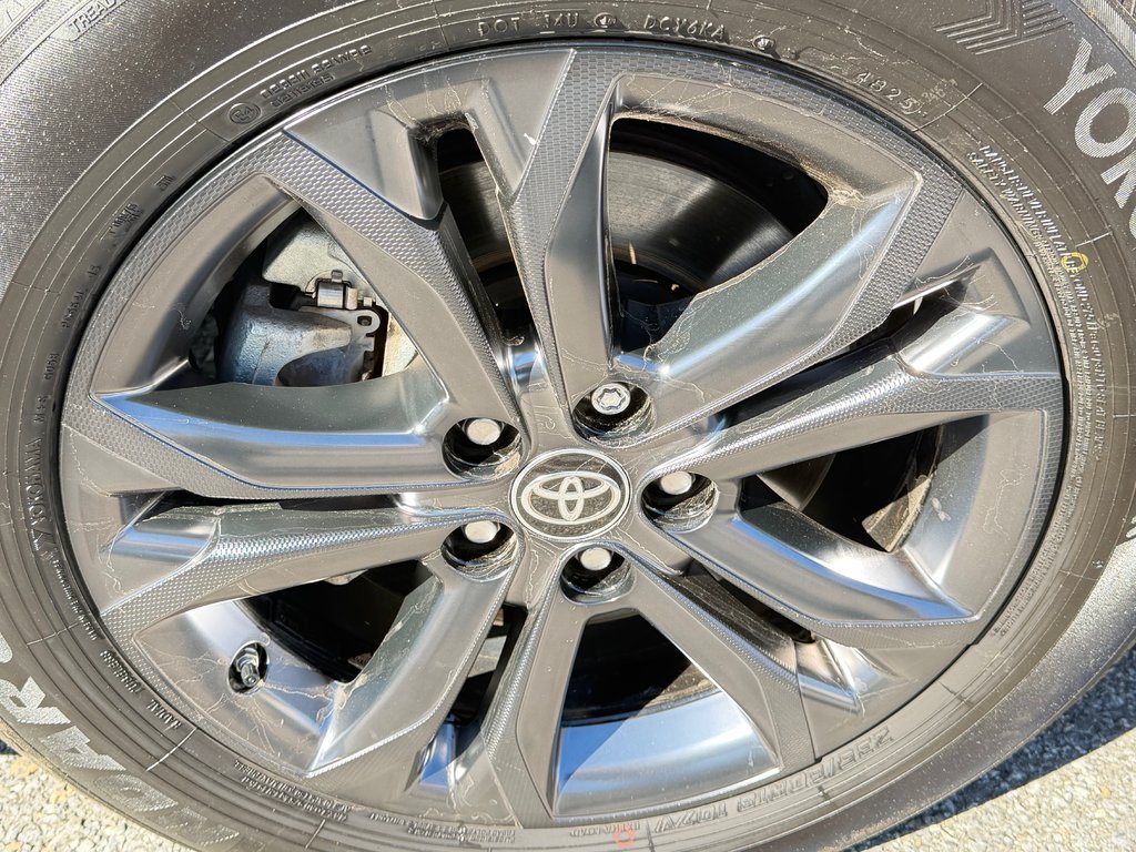Toyota Sienna XSE AWD *TECHNO* TRÈS RARE / PAS VU L'HIVER / 2024 à Thetford Mines, Québec - 17 - w1024h768px