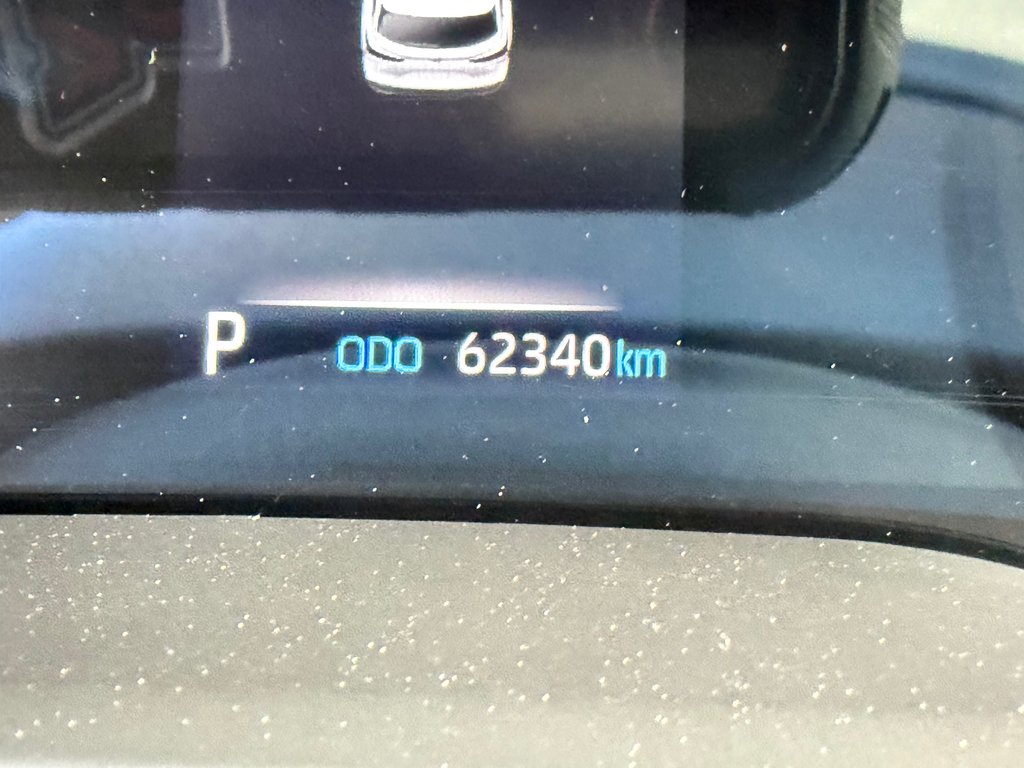 Toyota Sienna XSE AWD *TECHNO* TRÈS RARE / PAS VU L'HIVER / 2024 à Thetford Mines, Québec - 45 - w1024h768px