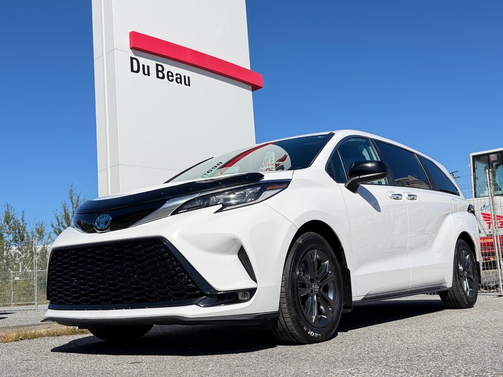 Toyota Sienna XSE AWD *TECHNO* TRÈS RARE / PAS VU L'HIVER / 2024 à Thetford Mines, Québec - 1 - w1024h768px