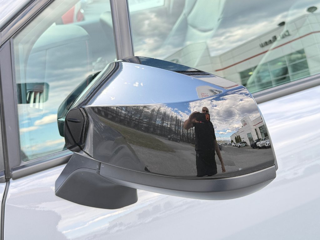 2025 Toyota Sienna XSE FWD / HITCH TOYOTA / PEA  17-04-29=100KM WOW !! / in Thetford Mines, Quebec - 17 - w1024h768px