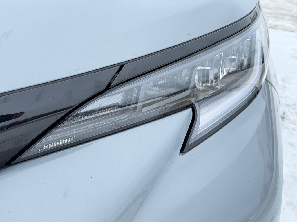 2025 Toyota Sienna XSE FWD / ATT. REMORQUE TOYOTA / JAMAIS ACCIDENTE in Thetford Mines, Quebec - 10 - w1024h768px