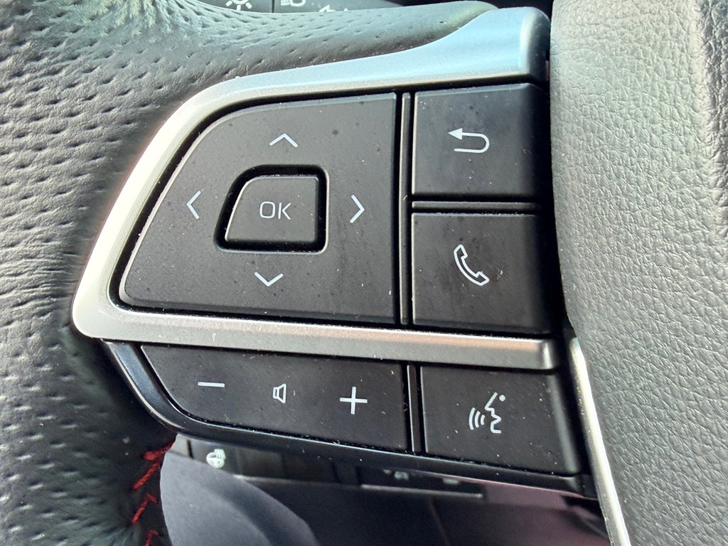 2025 Toyota Sienna XSE FWD / HITCH TOYOTA / PEA  17-04-29=100KM WOW !! / in Thetford Mines, Quebec - 42 - w1024h768px