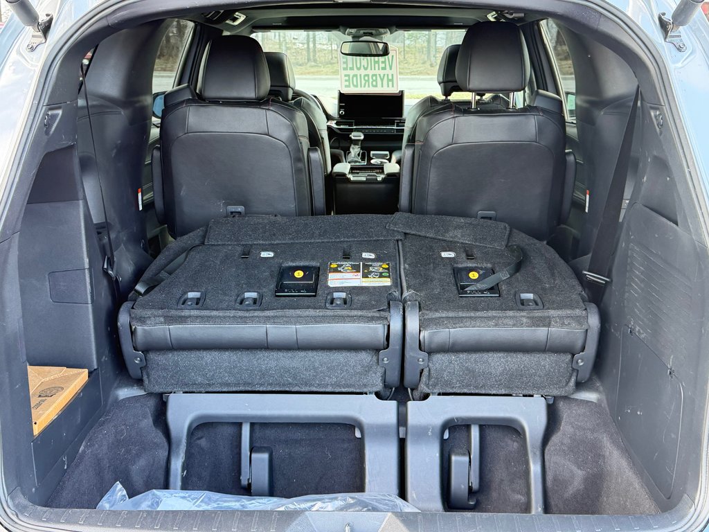 2025 Toyota Sienna XSE FWD / HITCH TOYOTA / PEA  17-04-29=100KM WOW !! / in Thetford Mines, Quebec - 63 - w1024h768px