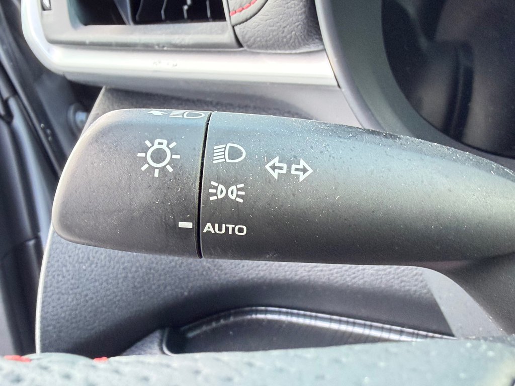 2025 Toyota Sienna XSE FWD / HITCH TOYOTA / PEA  17-04-29=100KM WOW !! / in Thetford Mines, Quebec - 43 - w1024h768px