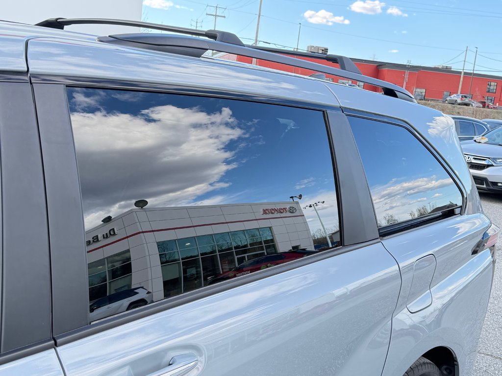 2025 Toyota Sienna XSE FWD / HITCH TOYOTA / PEA  17-04-29=100KM WOW !! / in Thetford Mines, Quebec - 22 - w1024h768px